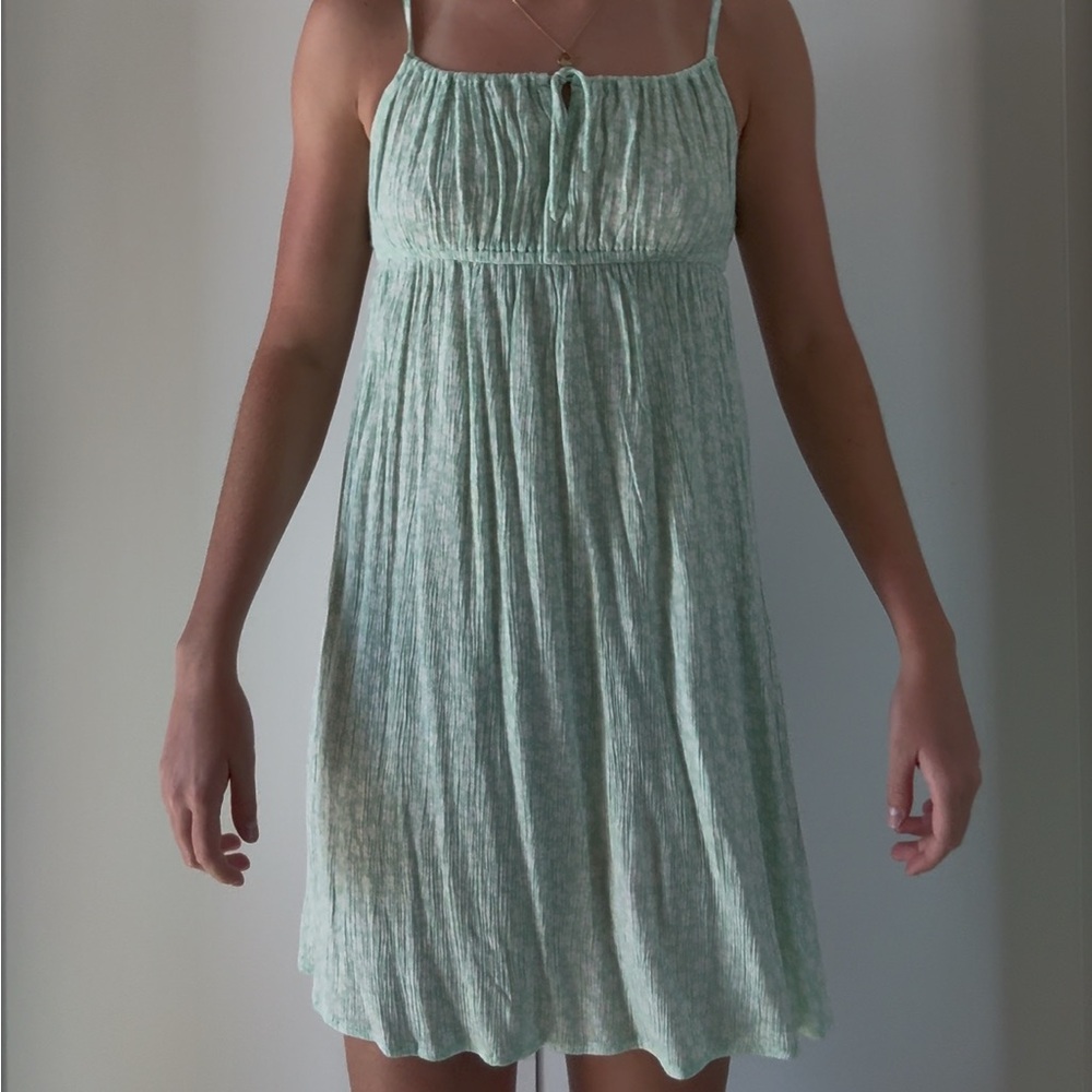 Elegant Light Green Sundress